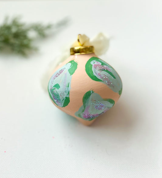 Ceramic Oyster Ornament #75